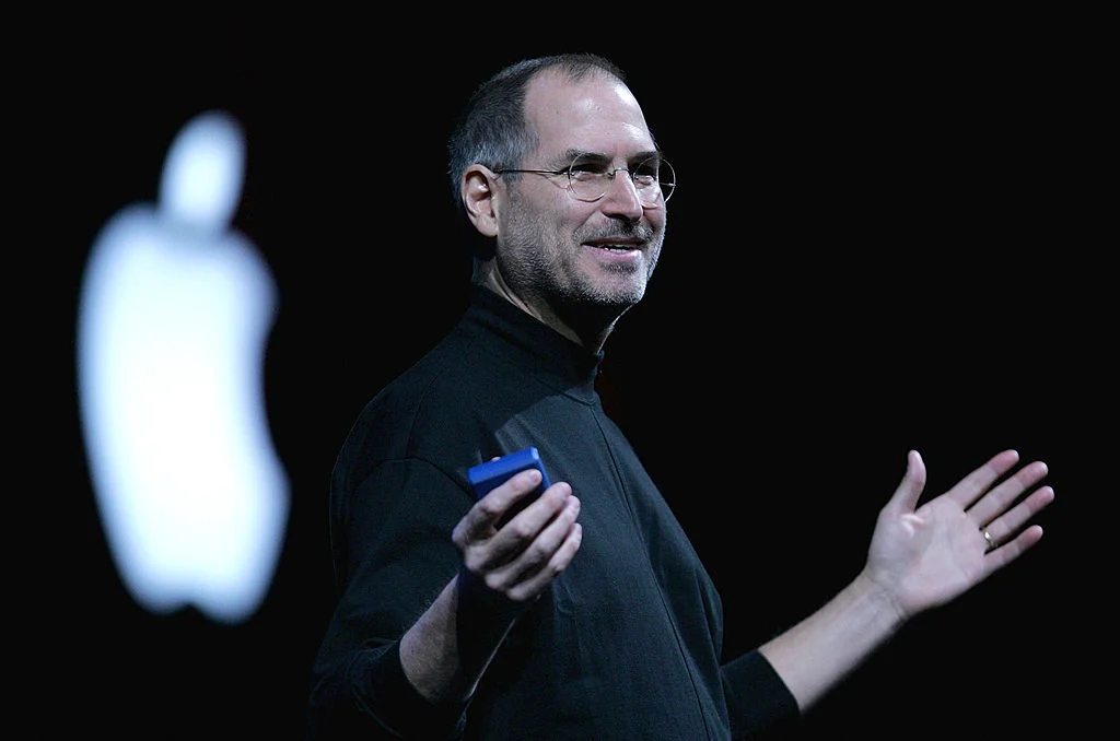 Steve Jobs อัจฉริยะผู้เปลี่ยนโลกให้กับวงการไอที ด้วยสุดยอดนวัตกรรมแห่งยุคที่เรียกว่า iPhone4