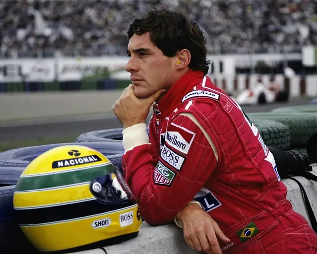 Ayrton Senna สุดยอดนักแข่งรถ F1 ชาวบราซิลผู้ล่วงลับ ที่ถูกยกให้เป็นอัจฉริยะแห่งวงการของยุค กับรางวัลแชมป์โลก 3 สมัย1