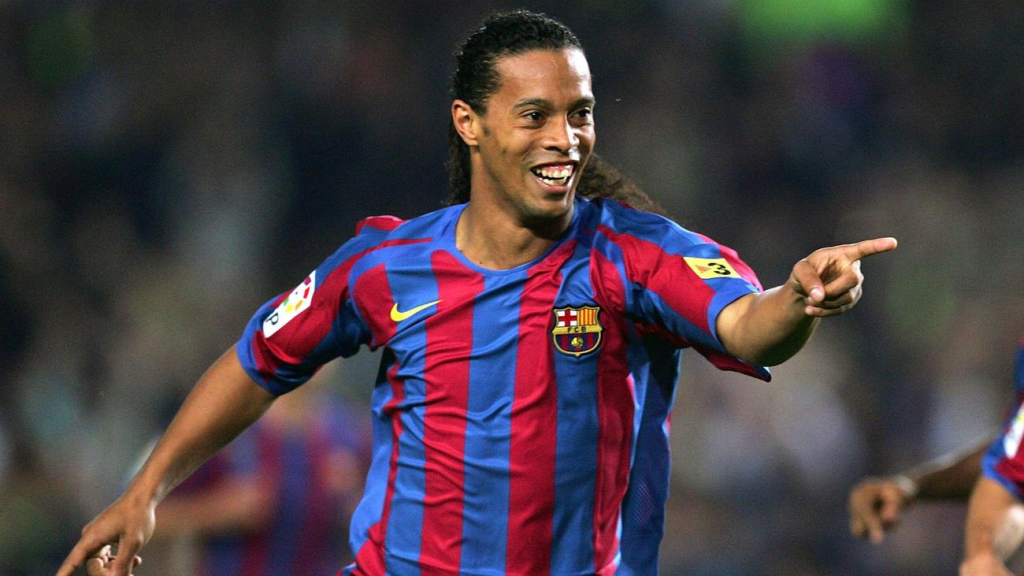 Ronaldinho ยอดดาวเตะหน้าเปื้อนยิ้มชาวบราซิล